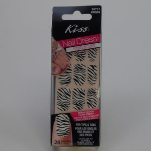 Kiss Zebra Animal Print Black White Nail Strips